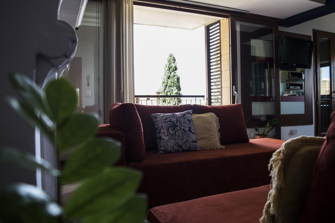 Luxury Apartment - Fort Chambray Ghajnsielem Ngoại thất bức ảnh